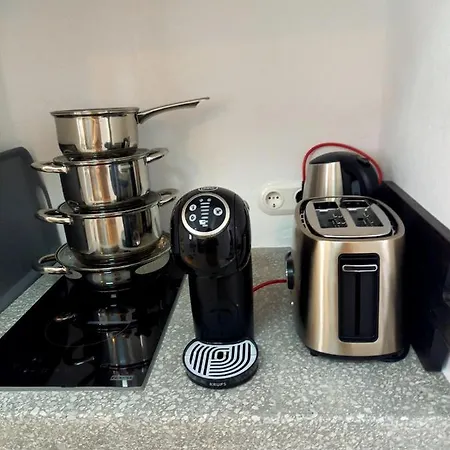 Tristrato Nyaraló Párosz