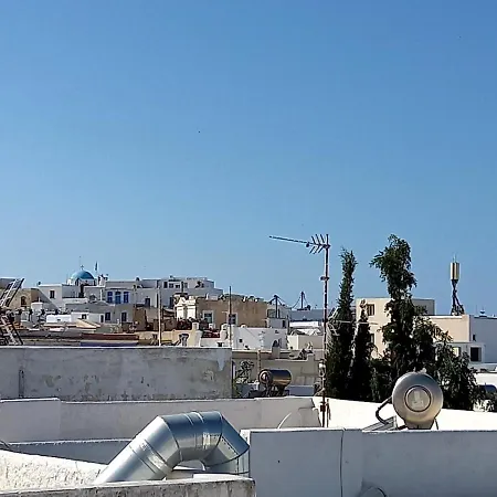 Tristrato Nyaraló *