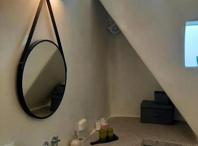 Tristrato Parikia (Paros)