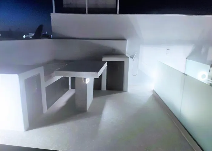 Tristrato Parikia (Paros)