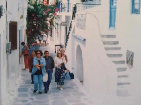 Tristrato Parikia (Paros)